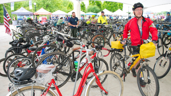 Bike to work, catch pancakes and help the planet this May at RiverScape MetroPark